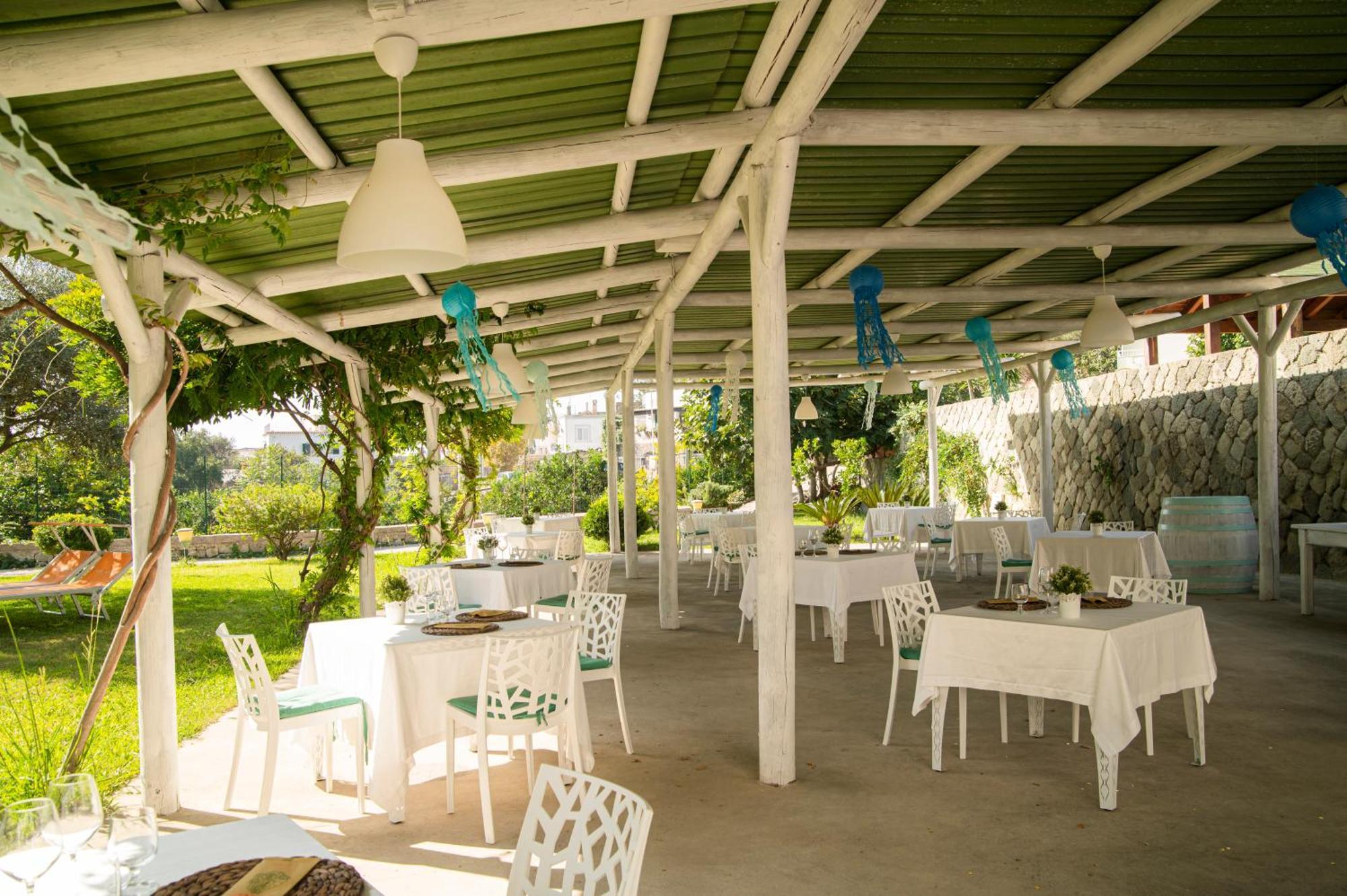 Hotel Park Victoria Forio  Exterior photo