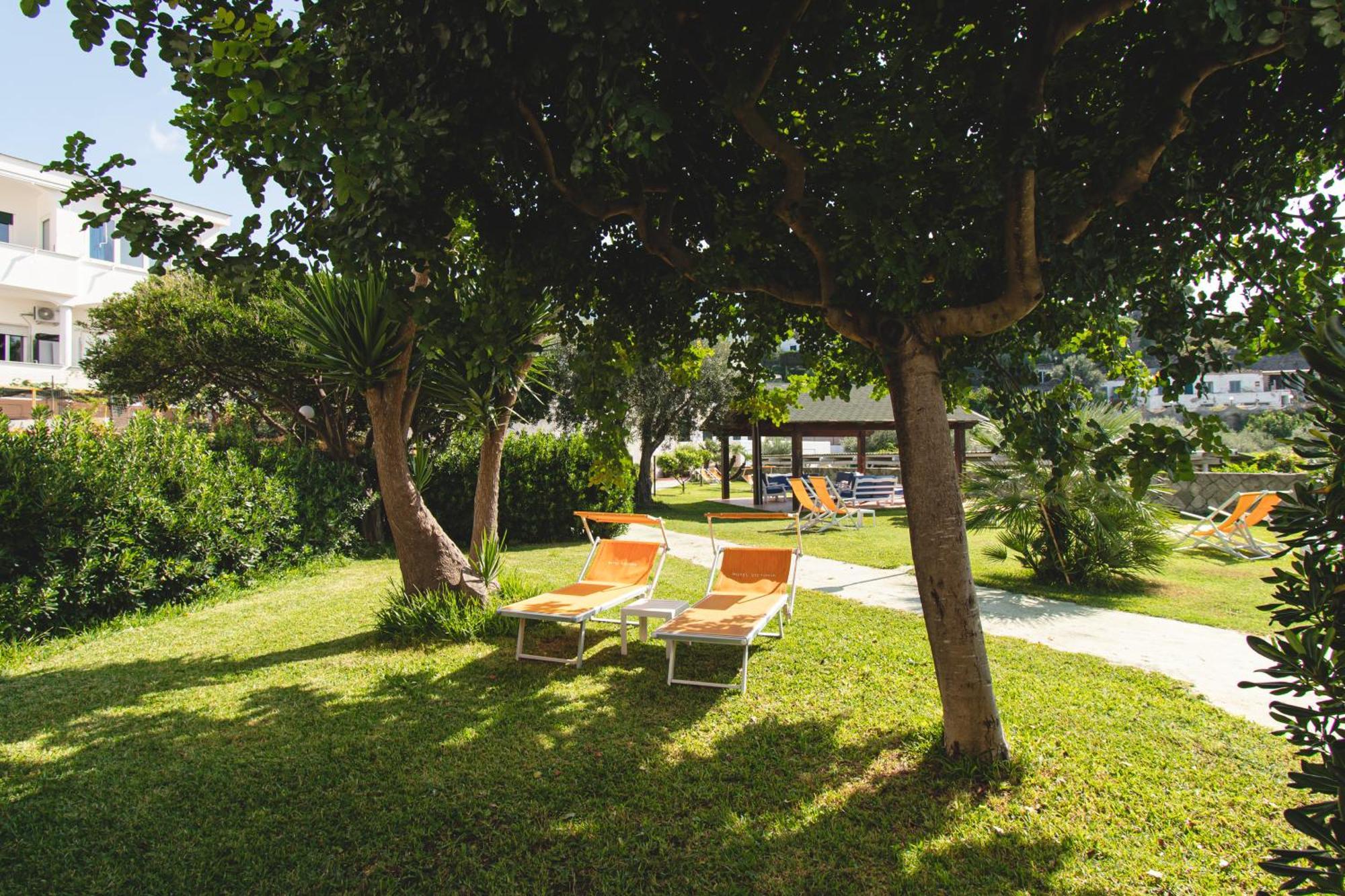 Hotel Park Victoria Forio  Exterior photo